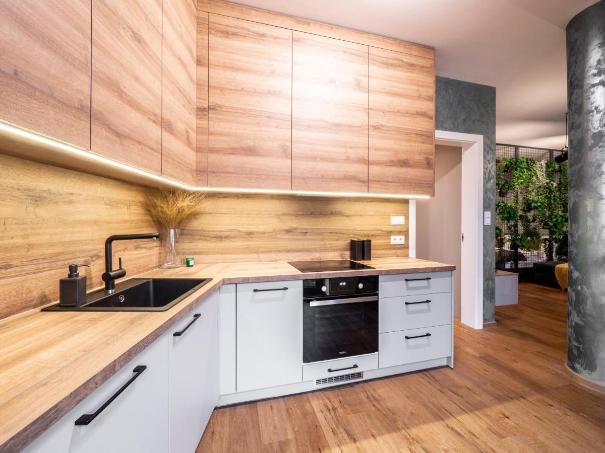 B10 Business Apartments Zsolna Kültér fotó